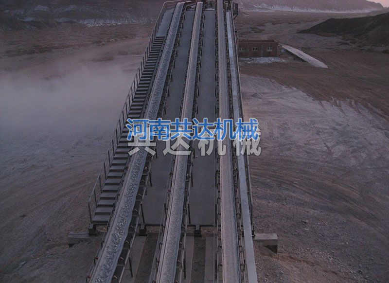 公司承建的礦石破碎、篩分、輸送生產(chǎn)線